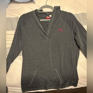 Puma Light Pull Over Gray